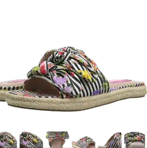 Betsey Johnson Shoes - Betsey Johnson Jazzy Slide Striped Floral Bow Espadrille‎ Sandals Size 10